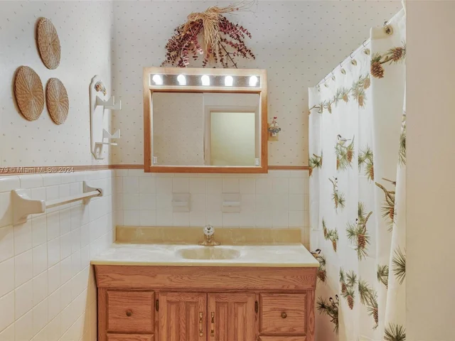 17305 SW 303rd St, Homestead FL 33030