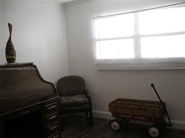 3755 Via Poinciana # 216, Lake Worth FL 33467