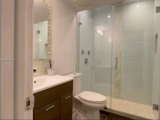 6426 Milk Wagon Ln # 6426, Miami Lakes FL 33014