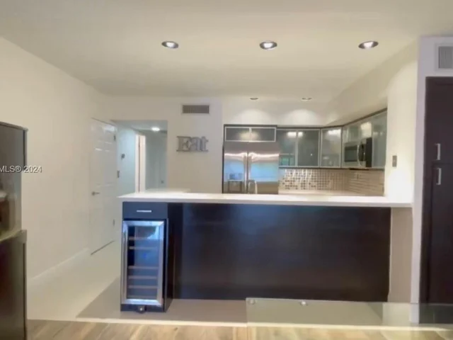 6426 Milk Wagon Ln # 6426, Miami Lakes FL 33014