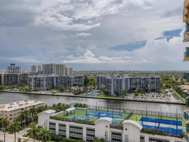 2501 S Ocean Dr, Hollywood FL 33019