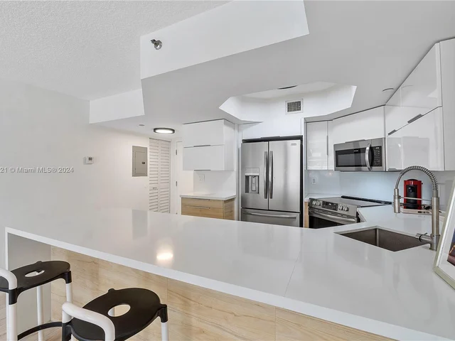 8911 Collins Ave # 404, Surfside FL 33154