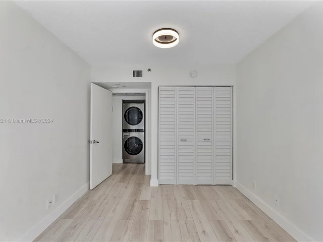 8911 Collins Ave # 404, Surfside FL 33154