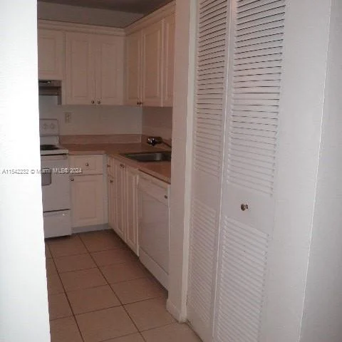 701 N PINE ISLAND RD # 101, Plantation FL 33324