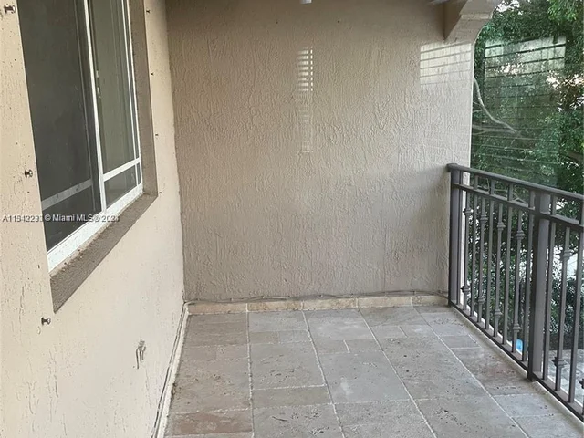 6422 SW 162nd Ct, Miami FL 33193