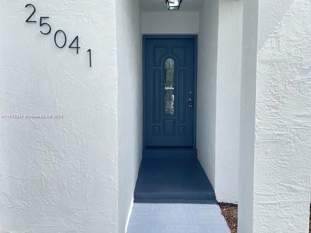 25041 SW 124th Pl, Homestead FL 33032