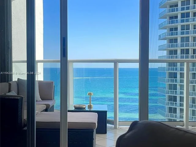 16445 Collins Ave # 1528, Sunny Isles Beach FL 33160