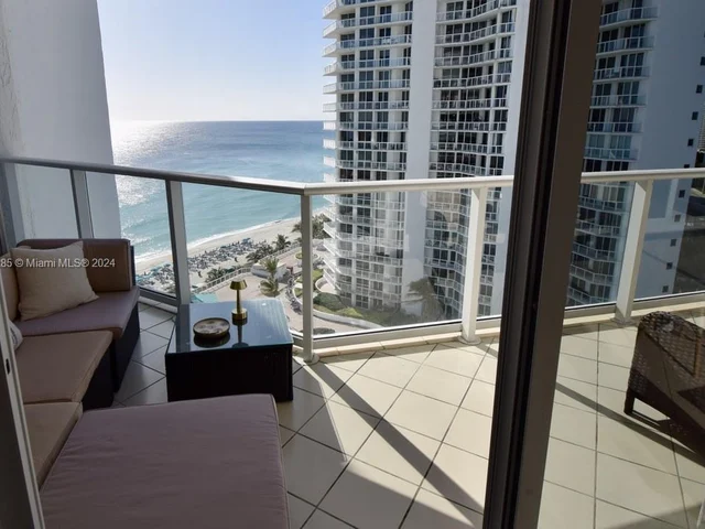 16445 Collins Ave # 1528, Sunny Isles Beach FL 33160
