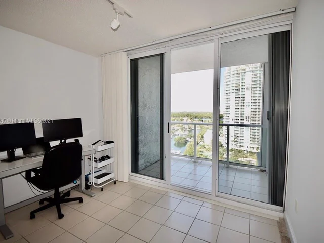 16445 Collins Ave # 1528, Sunny Isles Beach FL 33160