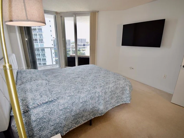 16445 Collins Ave # 1528, Sunny Isles Beach FL 33160