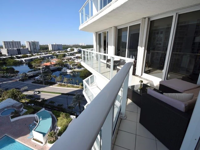 16445 Collins Ave # 1528, Sunny Isles Beach FL 33160