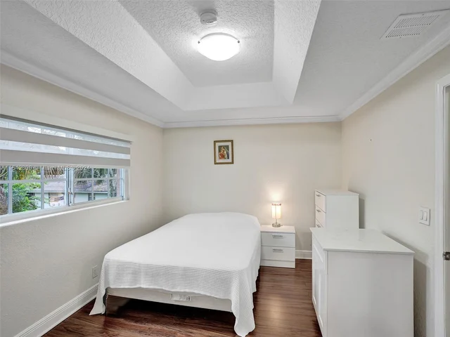 1757 NW 94th Ave, Coral Springs FL 33071