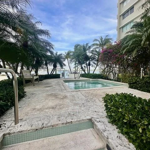 1200 West Ave # 431, Miami Beach FL 33139
