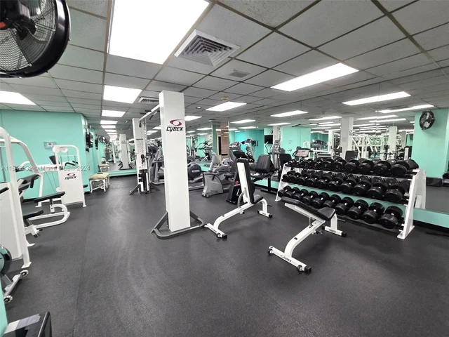 5255 Collins Ave # 7B, Miami Beach FL 33140