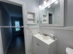 3200 NE 10th St # 9, Pompano Beach FL 33062