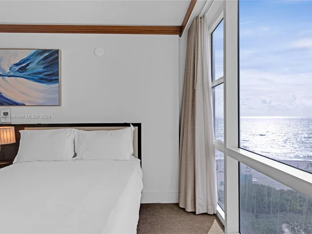 6801 Collins Ave # 608, Miami Beach FL 33141