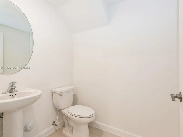 16207 SW 288th Ter, Homestead FL 33033