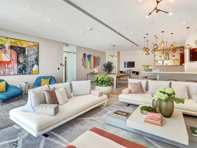 650 NE 32 St # 4501, Miami FL 33137