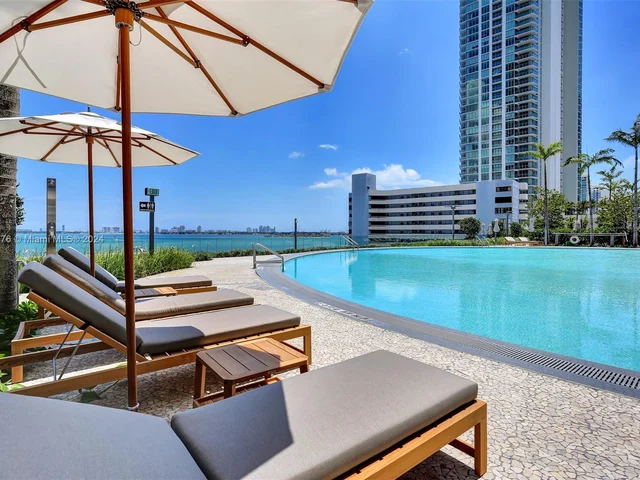 650 NE 32 St # 4501, Miami FL 33137