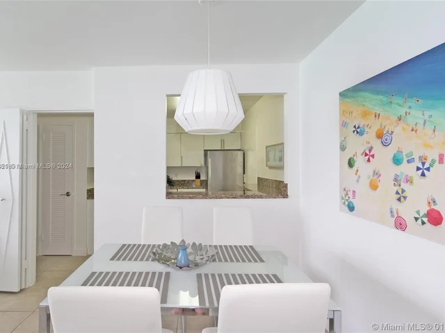 5161 Collins Ave # 1717, Miami Beach FL 33140