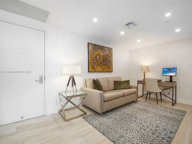 1300 Brickell Bay Dr # 3004, Miami FL 33131