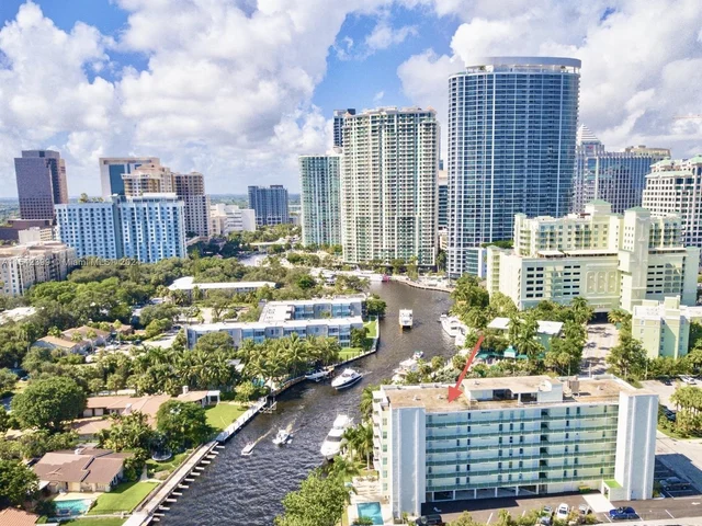 800 SE 4th St # 302, Fort Lauderdale FL 33301
