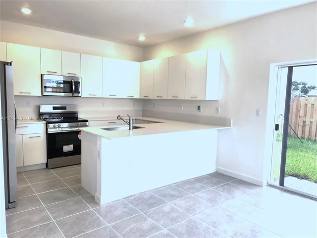 12238 NW 24 PL # 12238, Miami FL 33167