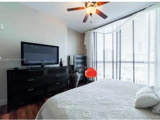 1945 S Ocean Dr # 608, Hallandale Beach FL 33009