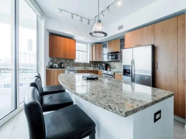 1945 S Ocean Dr # 608, Hallandale Beach FL 33009