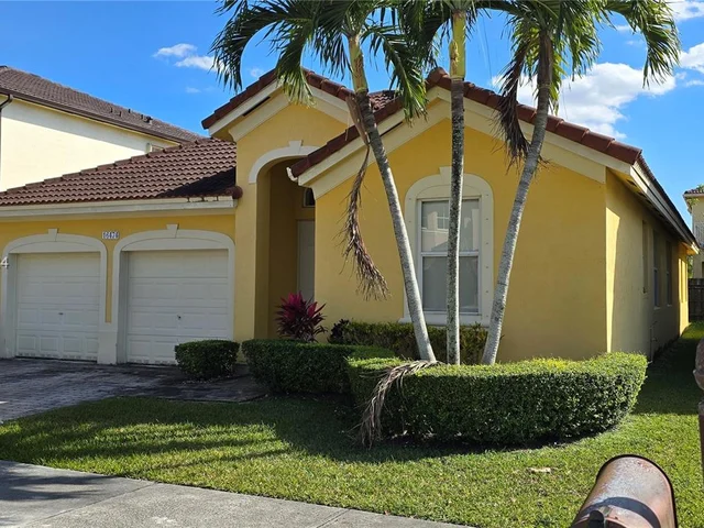 16474 SW 84th St # 16474, Miami FL 33193