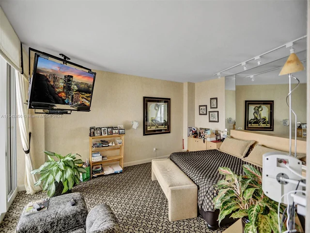 7000 Island Blvd # 2002, Aventura FL 33160