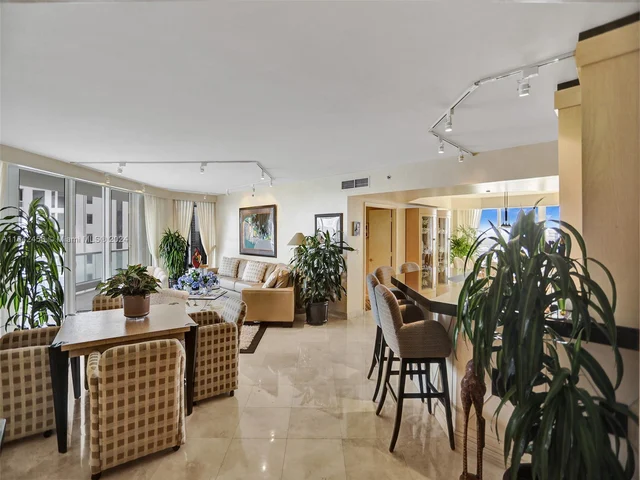 7000 Island Blvd # 2002, Aventura FL 33160