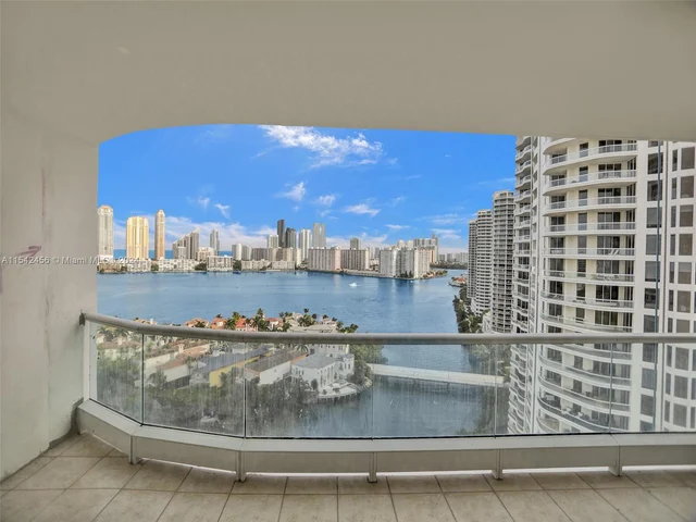 7000 Island Blvd # 2002, Aventura FL 33160