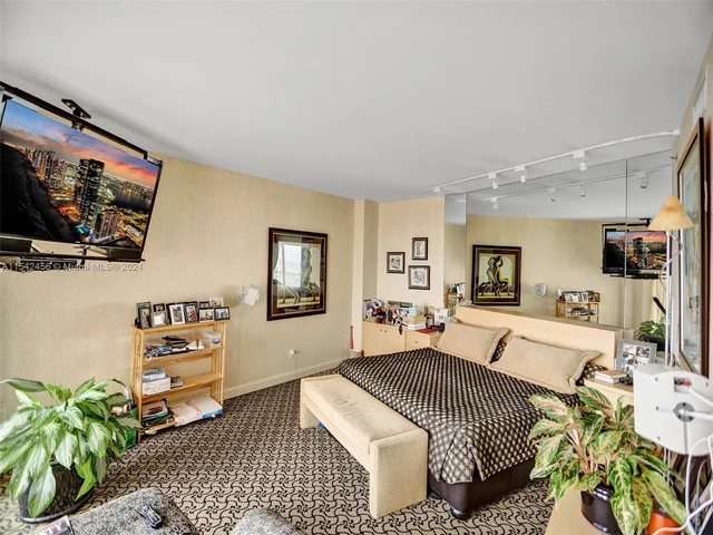 7000 Island Blvd # 2002, Aventura FL 33160