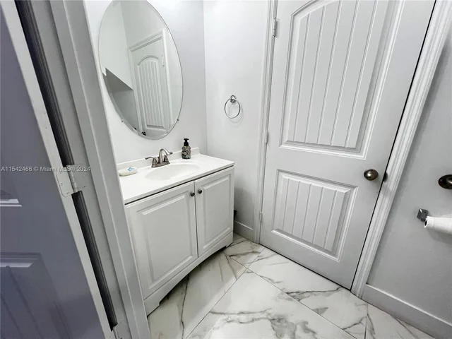 748 NE 34th Ave # 748, Homestead FL 33033