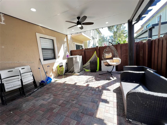 748 NE 34th Ave # 748, Homestead FL 33033