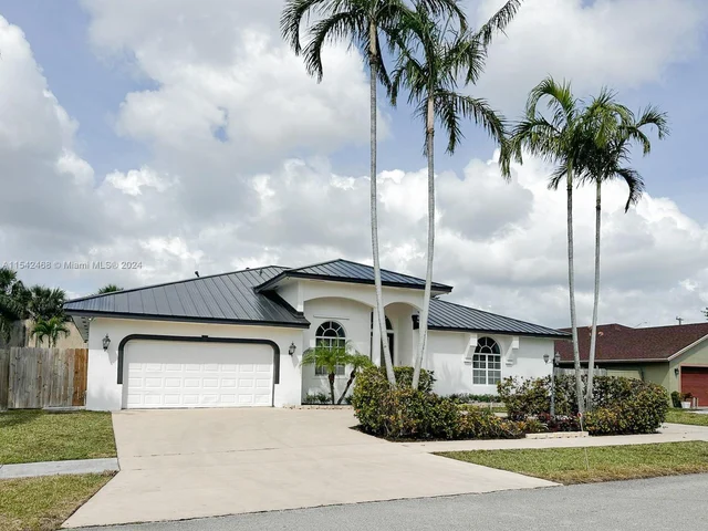 3409 Diane Dr, Boynton Beach FL 33435