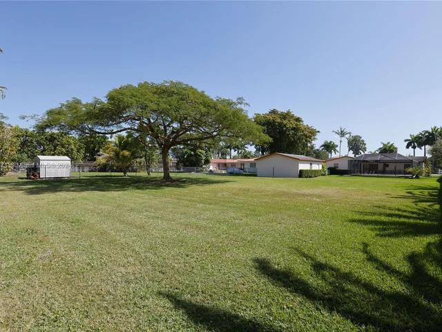 3610 SW 128th Ave, Miami FL 33175