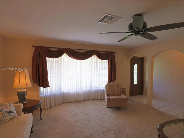 3610 SW 128th Ave, Miami FL 33175