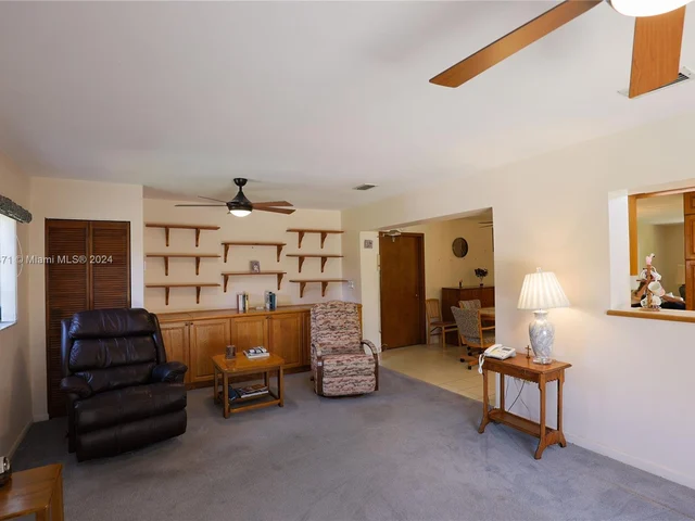 3610 SW 128th Ave, Miami FL 33175