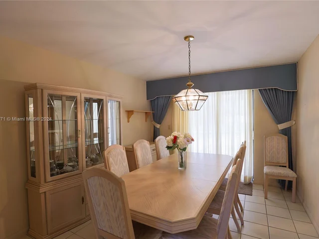 3610 SW 128th Ave, Miami FL 33175