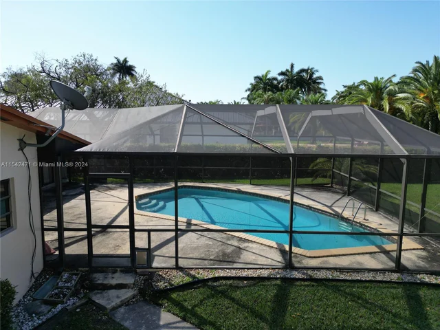 3610 SW 128th Ave, Miami FL 33175