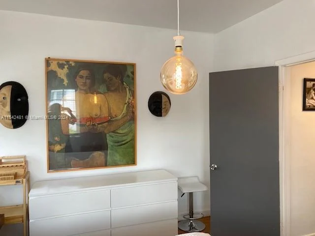 550 15th St # 201, Miami Beach FL 33139