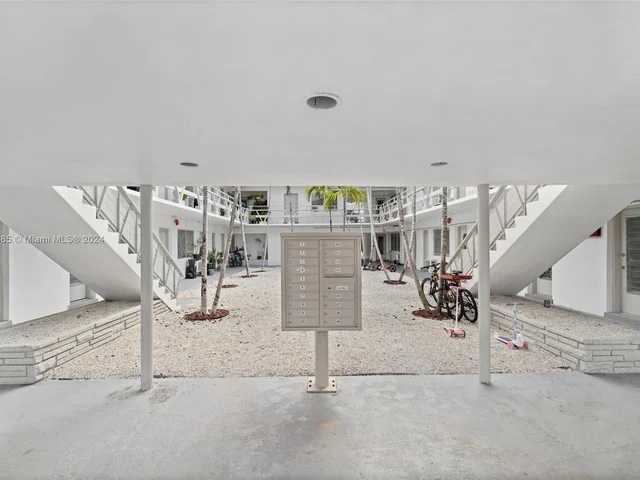 7311 Gary Ave # 2, Miami Beach FL 33141