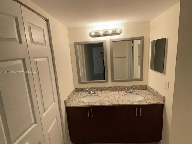 20160 NE 3rd Ct # 3, North Miami FL 33179