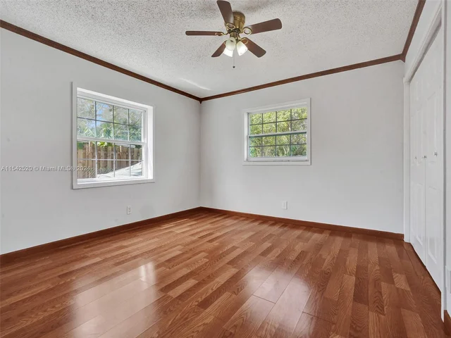 5501 NW 76th PL., Pompano Beach FL 33073