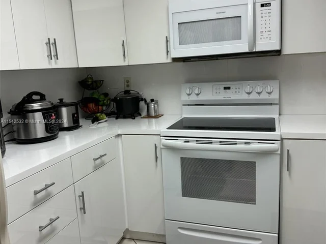 9285 SW 125th Ave # U303, Miami FL 33186