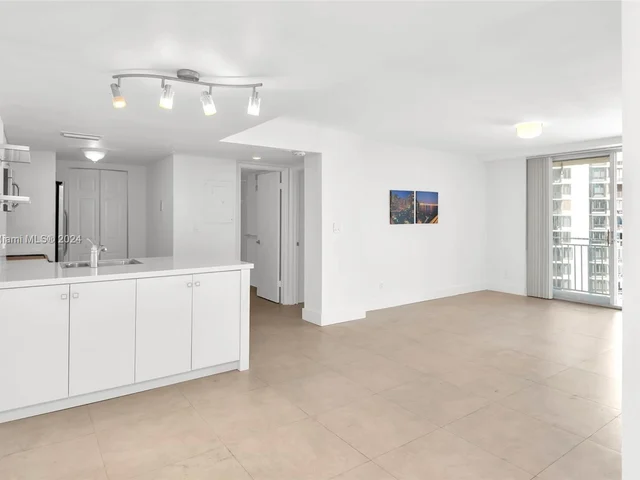 770 Claughton Island Dr # 1403, Miami FL 33131