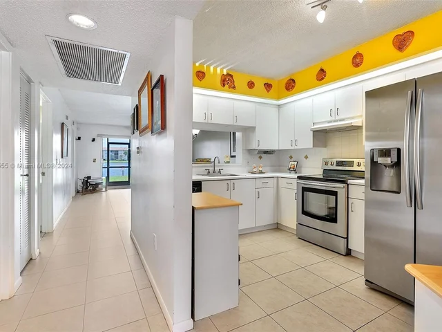 601 SW 141st Ave # 106P, Pembroke Pines FL 33027