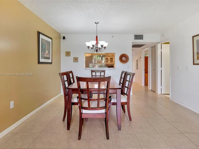 601 SW 141st Ave # 106P, Pembroke Pines FL 33027